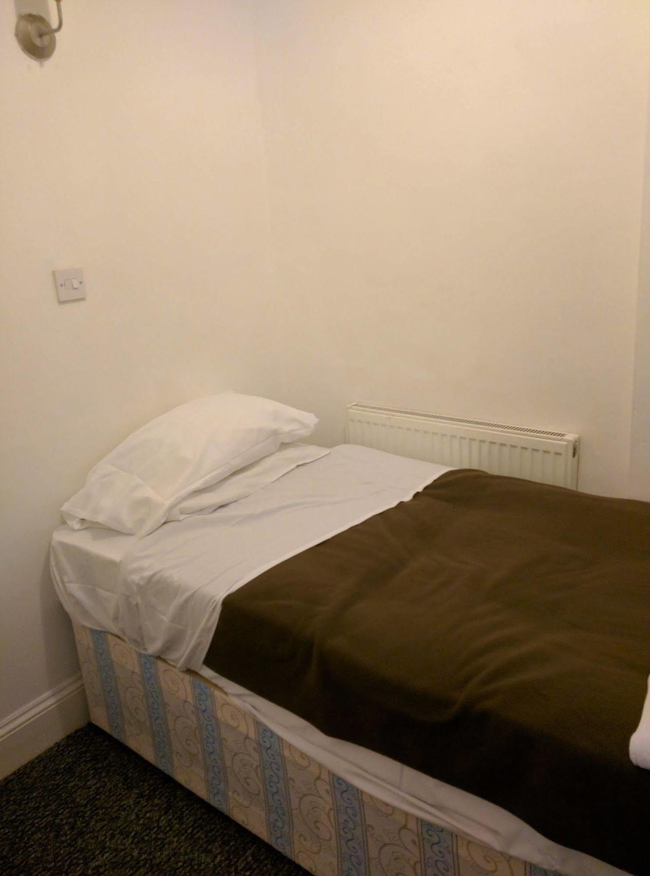 Abc Bed And Breakfast Chiswick Екстер'єр фото