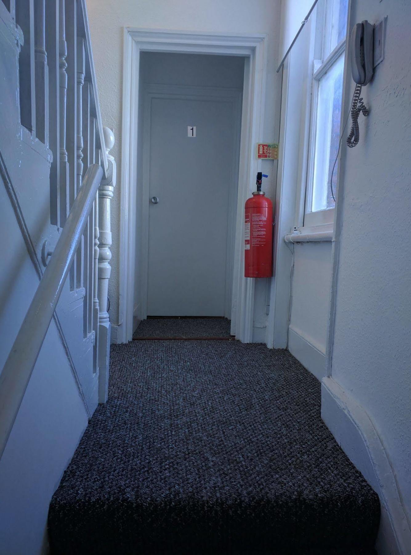 Abc Bed And Breakfast Chiswick Екстер'єр фото